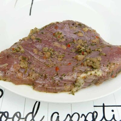 Puten-Steak mit Knoblauchmarinade
